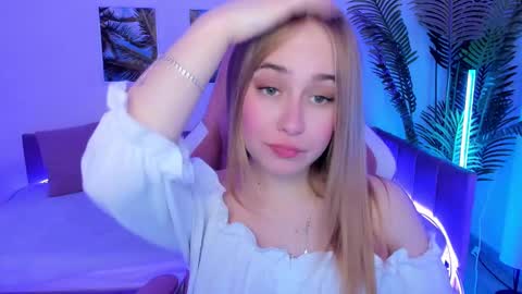 Liana online show from February 4, 9:07 am