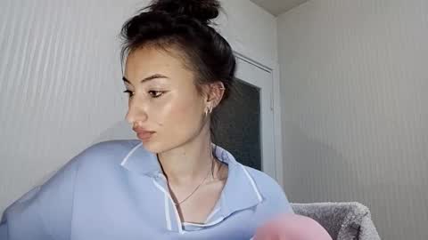 Lia online show from November 23, 11:28 pm