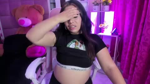liany_taylor online show from June 13, 4:10 am