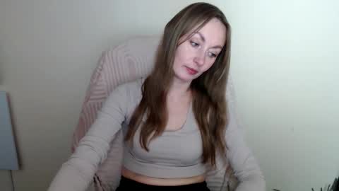 Lia online show from April 28, 12:20 pm