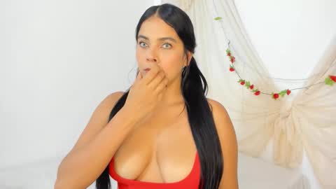 Snapshot of liawatson chatting on September 26, 12:03 pm Lia online show from September 26, 12:03 pm