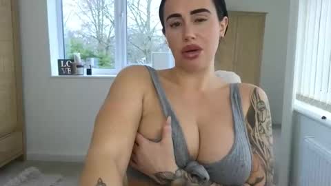 Libby online show from February 10, 11:02 am