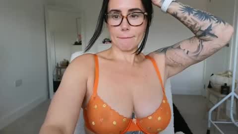 Libby online show from June 20, 9:57 am