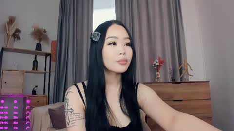 Melissa online show from June 18, 7:21 am