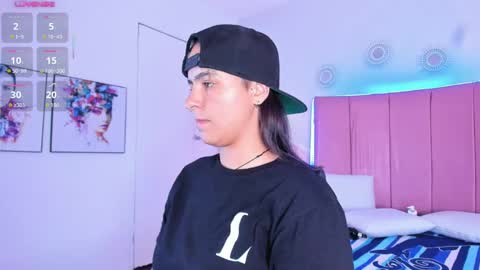 liiam_smith_ online show from September 22, 4:16 pm