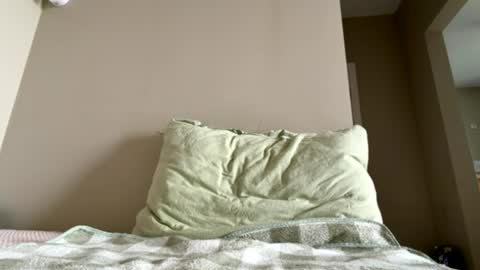 liissa207673 online show from July 29, 3:39 am