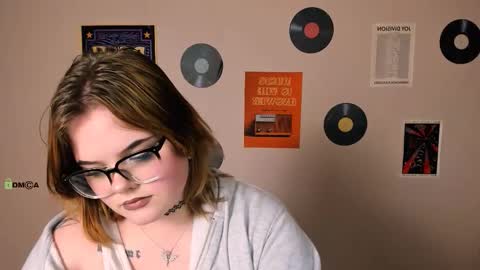 lika_pop online show from November 17, 8:53 pm