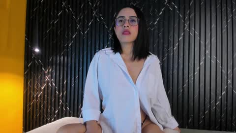 Snapshot of lil_eva2 chatting on January 11, 7:16 pm Lil Eva online show from January 11, 7:16 pm