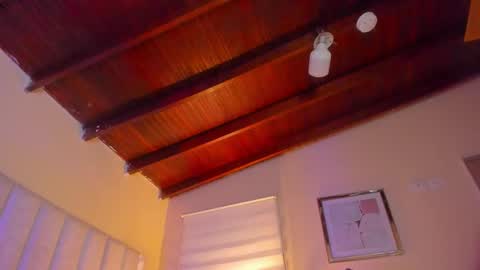 Hanna online show from November 27, 8:12 pm