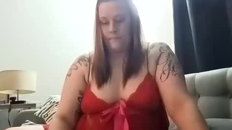 lil_nelli8 online show from October 12, 4:37 am