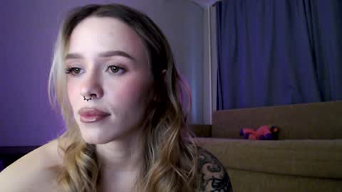 INST Lil happines s online show from December 27, 11:17 am