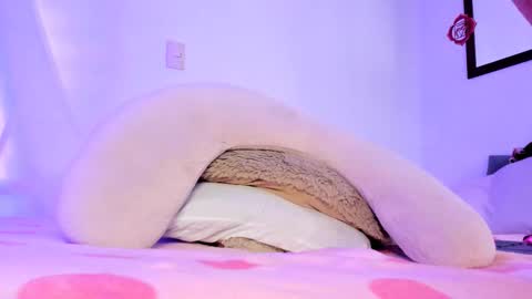 Lola online show from November 10, 2:06 am