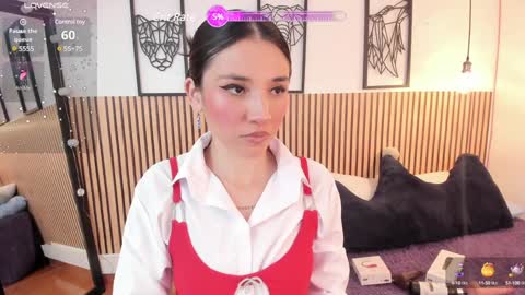 Snapshot of lila_elliot chatting on January 31, 8:12 pm Lila online show from January 31, 8:12 pm