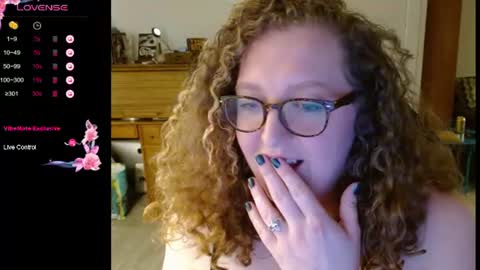 Lila online show from July 18, 12:25 am