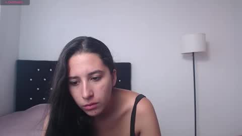 Snapshot of lilacream chatting on October 6, 3:40 pm Lila Cream online show from October 6, 3:40 pm