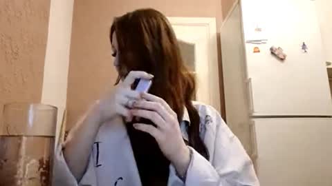 lilaheckenberg online show from March 7, 2:57 pm