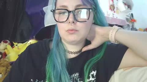 Snapshot of lilemmy1999 chatting on September 9, 10:20 pm emily ryanson online show from September 9, 10:20 pm