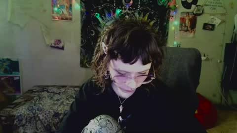 Lil online show from July 21, 11:11 am