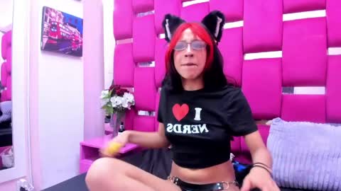 lili_starr online show from June 6, 7:03 am