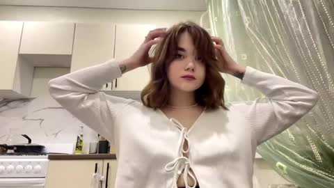 Lilia online show from April 22, 6:38 pm