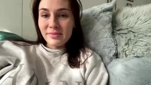 Liliana online show from February 23, 11:36 am