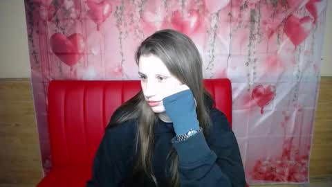 lilianashine online show from February 4, 12:08 pm