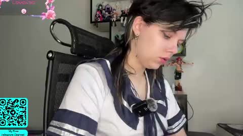Lilian online show from June 14, 7:09 am