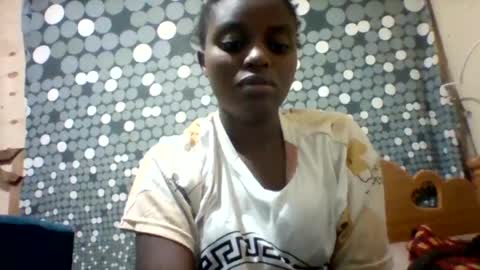 liligal online show from July 12, 3:18 am