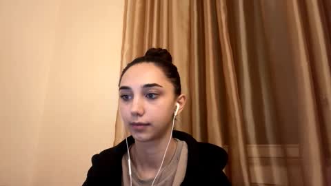 Lina online show from October 4, 10:25 pm