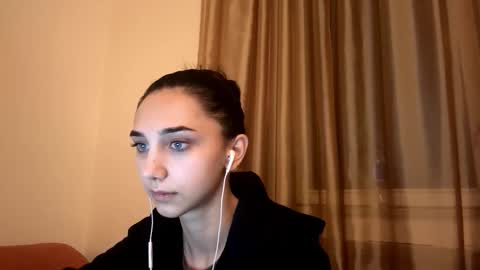 Lina online show from October 5, 10:26 pm