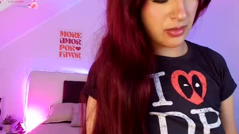 Lilith Savett online show from February 17, 1:32 pm