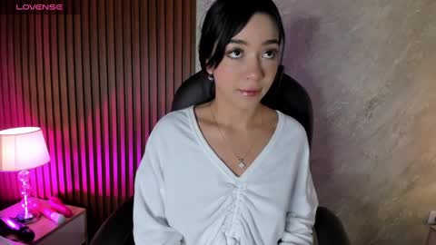 Snapshot of lilith__rosse chatting on September 27, 12:45 pm Lilith Rosse online show from September 27, 12:45 pm