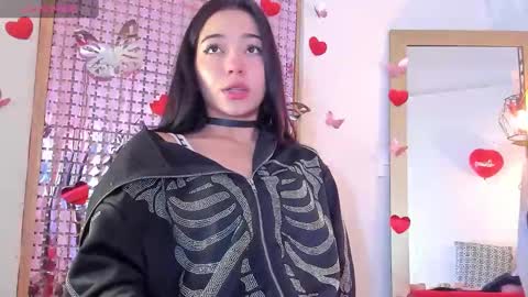 Snapshot of lilith__rosse chatting on February 15, 12:22 pm Lilith Rosse online show from February 15, 12:22 pm