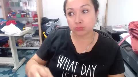 Laura lopez online show from May 15, 3:26 pm