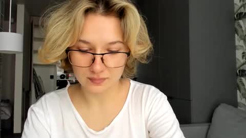 lilith online show from January 7, 1:25 pm