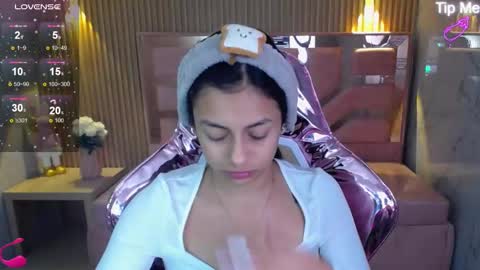 Lilith  online show from February 11, 12:58 pm