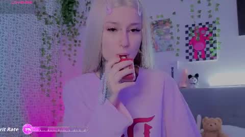 lilith_poison online show from August 9, 6:00 pm