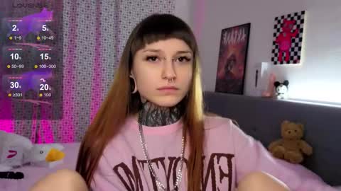 lilith_poison online show from December 3, 6:43 pm