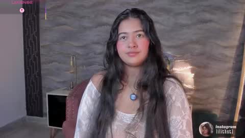 lilithcb_ online show from January 15, 8:26 pm