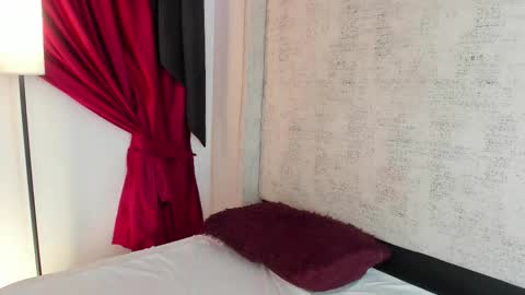 jessi 3 online show from November 28, 7:28 pm