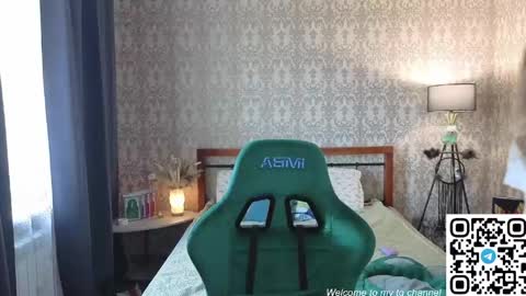 Maria online show from April 28, 2:27 am