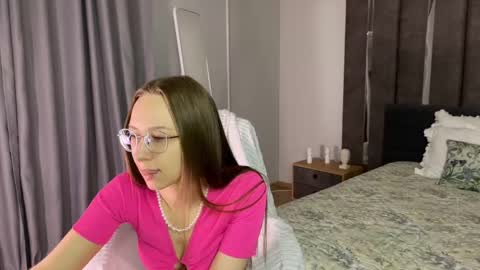 Lill Alice online show from April 24, 1:08 am
