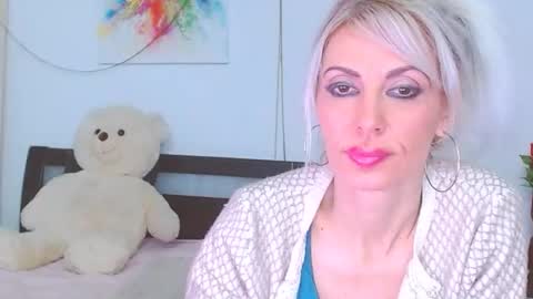 Lara online show from February 14, 5:42 am