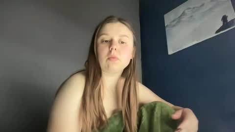 Lily online show from October 19, 8:33 pm