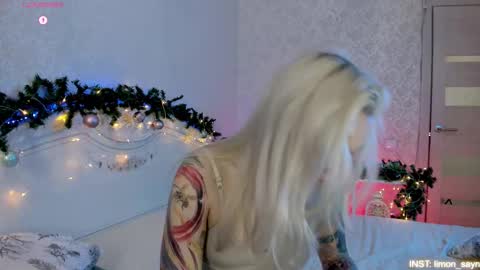 LilliMoore online show from January 11, 11:21 pm