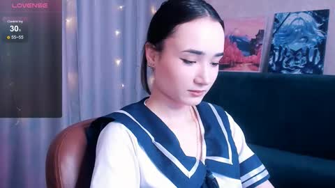 Lily online show from March 18, 8:08 am