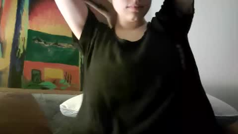 Lilly online show from March 17, 11:53 pm