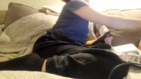 Lilly online show from February 14, 3:08 am