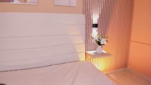 Lizeth follow me in my igimlilycute 3 online show from June 11, 3:25 am
