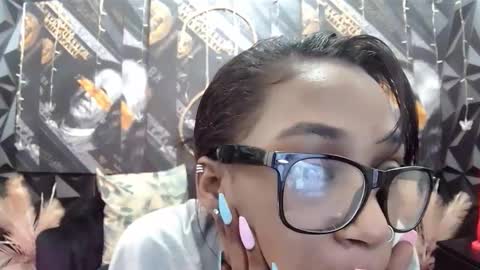 lilmissbaddiexxx online show from October 1, 2:27 am